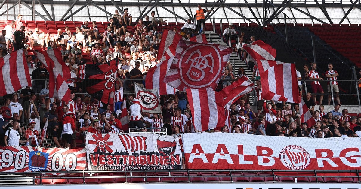 AaB-fans får plads bag mål i Telia Parken