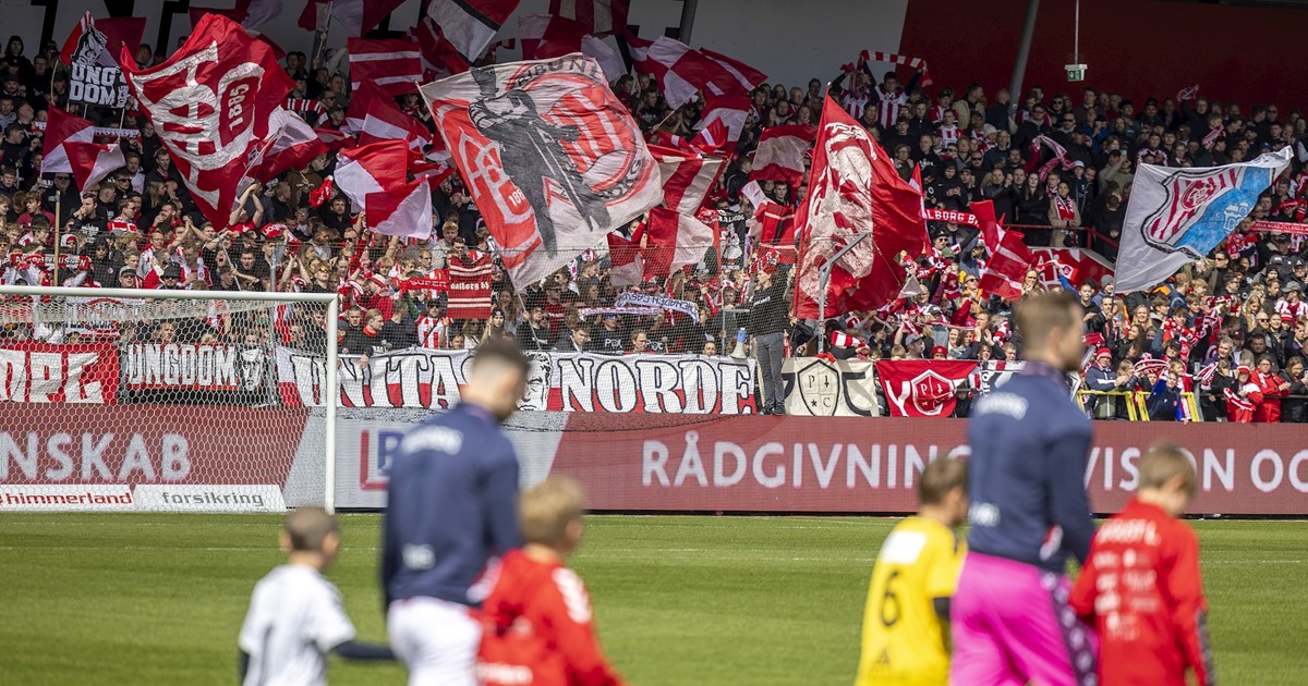 Rekordmange AaB-fans har sæsonkort