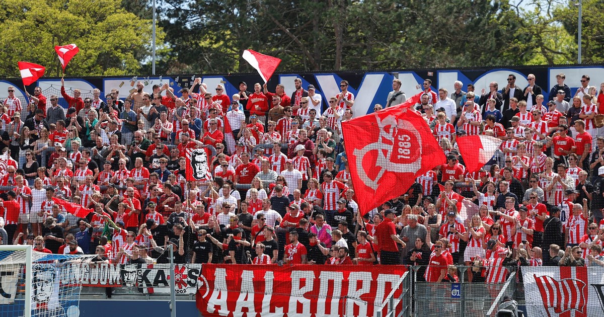 All men to Lyngby!