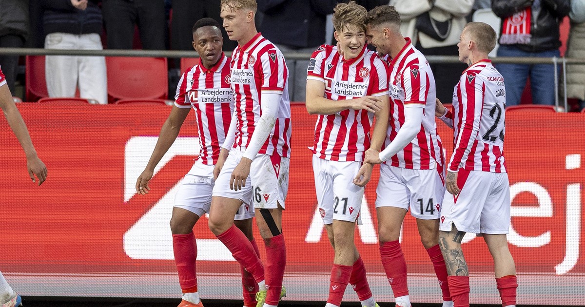 AaB TV: Vote for the goal of the month in April