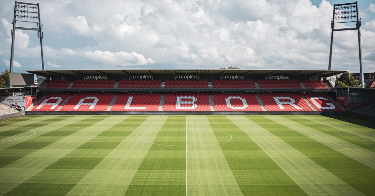 Der Dänische Fußballverband sucht in Zusammenarbeit mit der Stadt Aalborg ...