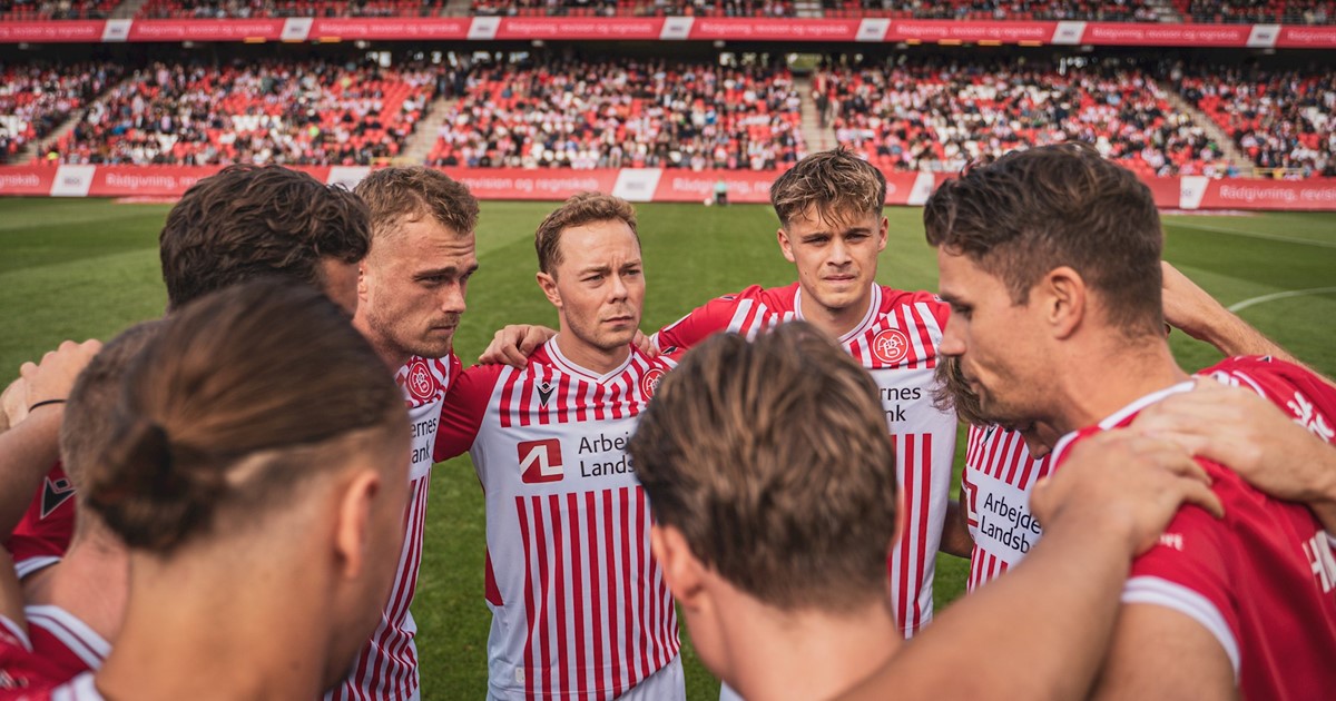 Sonntagsspiel in der Fanzone in vollem Gange
